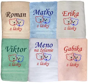 Osuška so zamilovanými mackami s nápisom z lásky a menom na želanie