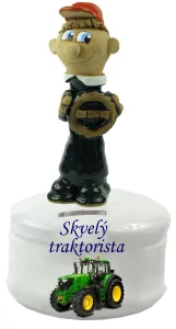 Pokladnička  so šoférom a nápisom skvelý traktorista