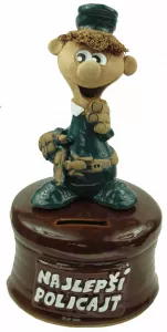 Pokladnička s postavou - policajt