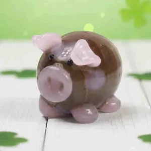 Sklenené prasiatko pre šťastie