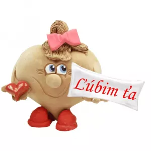 Srdiečko so srdiečkom – žena s nápisom ľúbim ťa