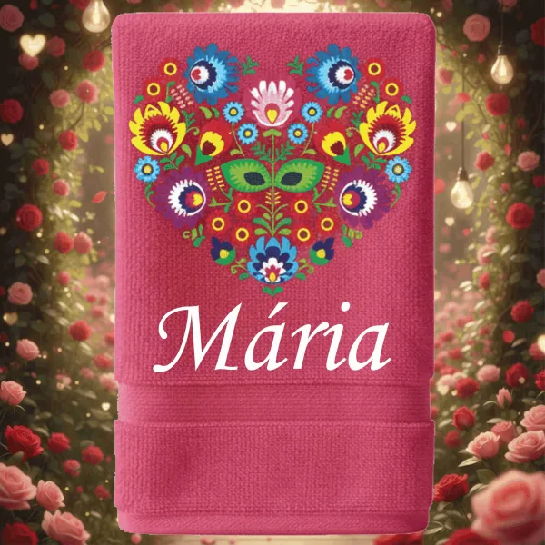 Osuška s folklórnym srdiečkom a menom na želanie.