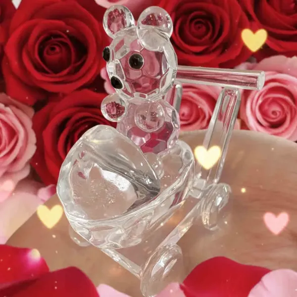 Macko v kočíku - pre dievčatko