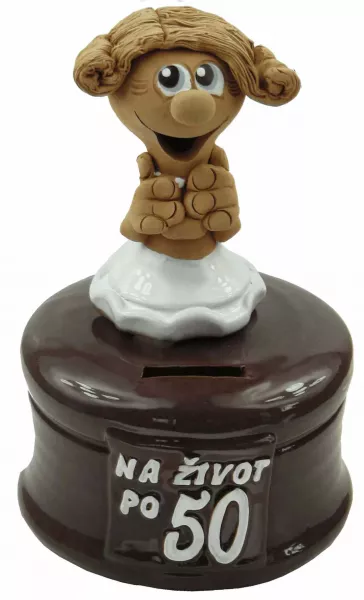 Pokladnička s postavou k narodeninám s číslom 50 žena