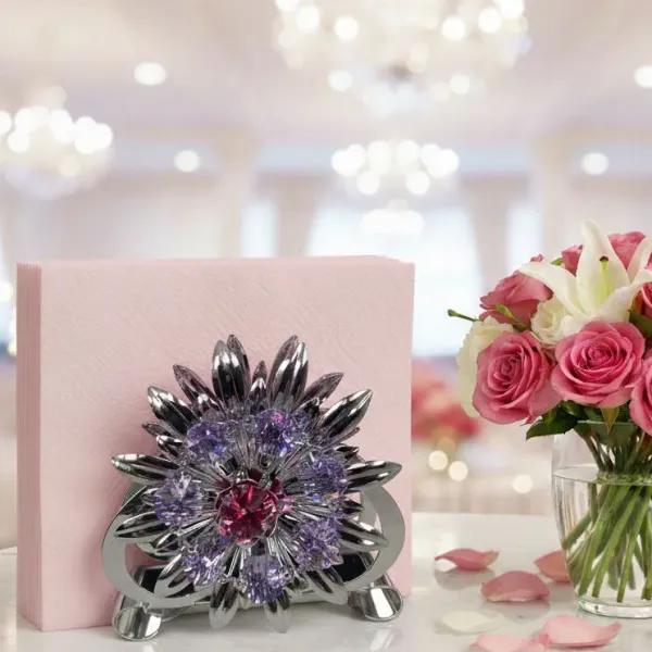 Strieborný stojan na servítky s Swarovski krištáľmi